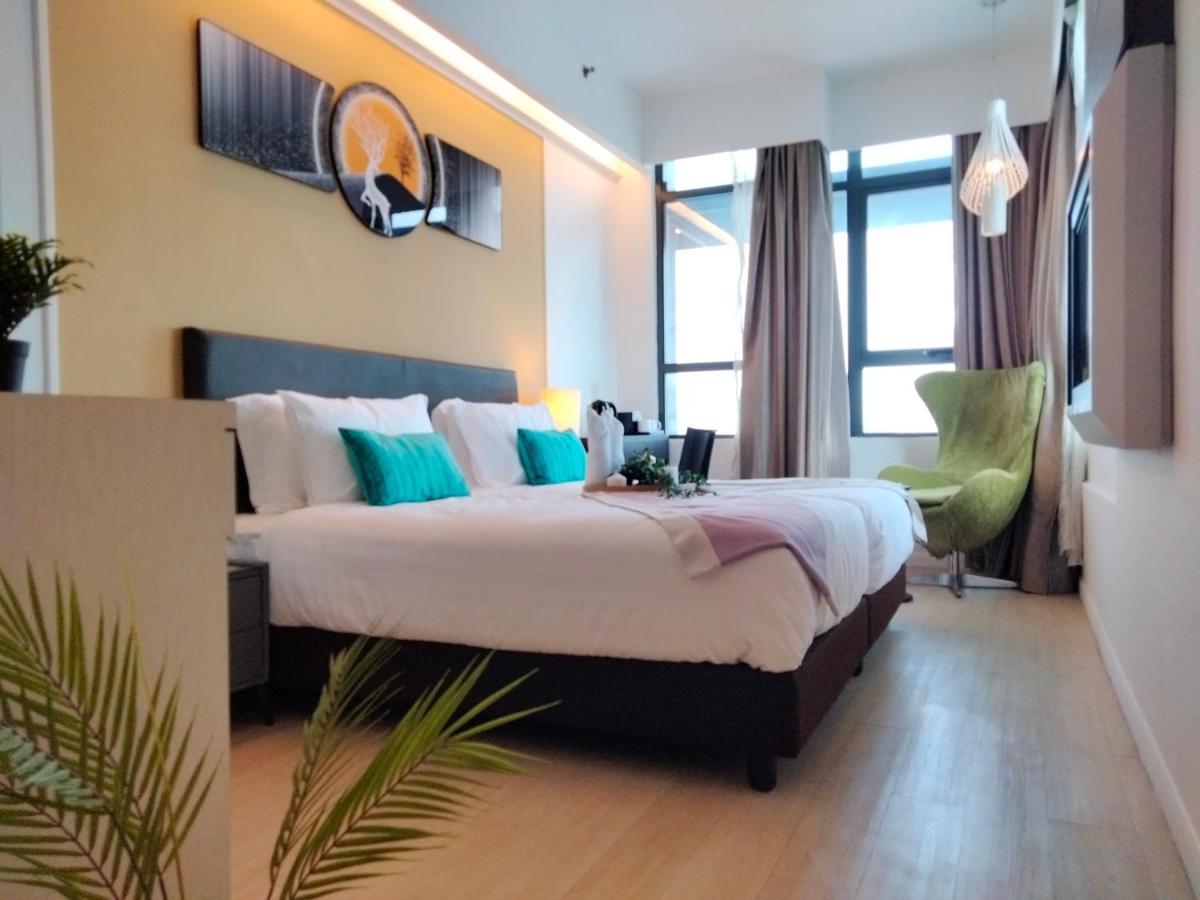 Centrestage Pj By Homebrickz Petaling Jaya Ngoại thất bức ảnh