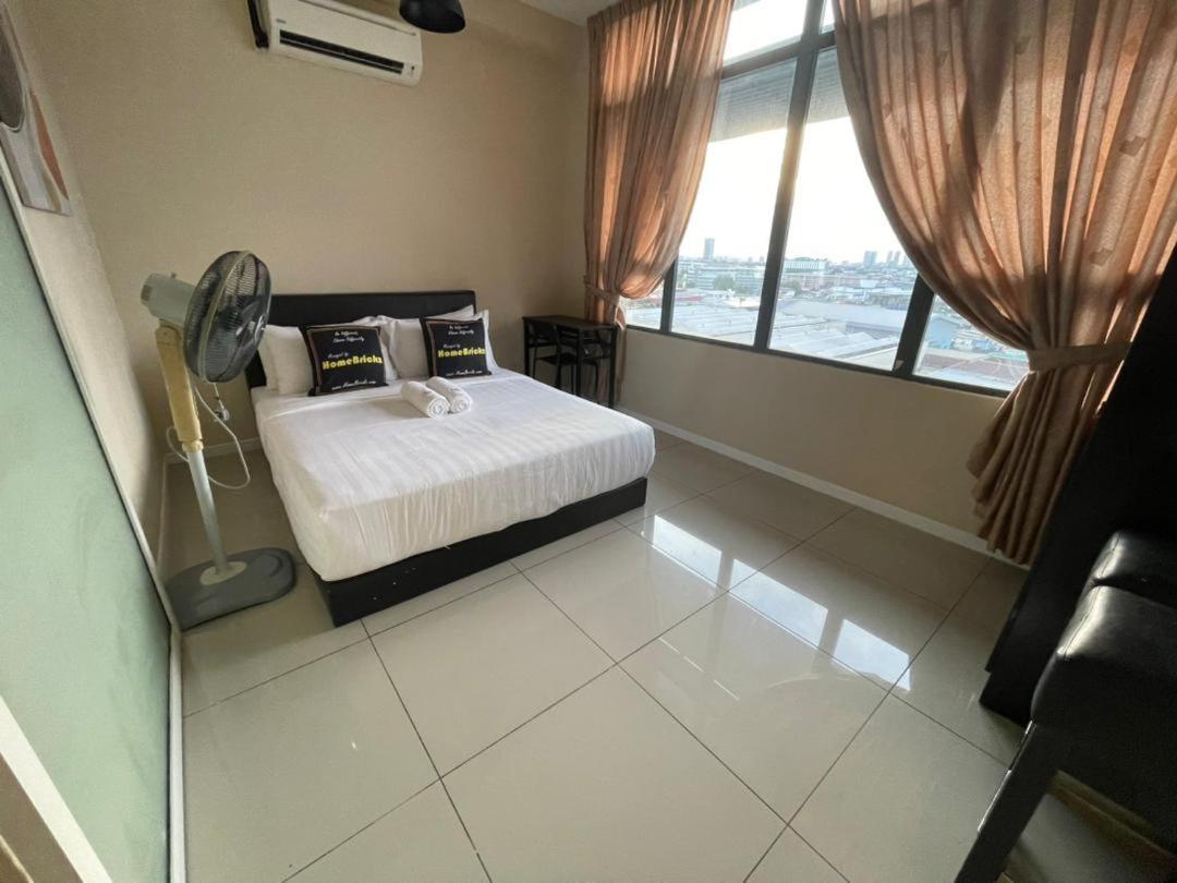Centrestage Pj By Homebrickz Petaling Jaya Ngoại thất bức ảnh